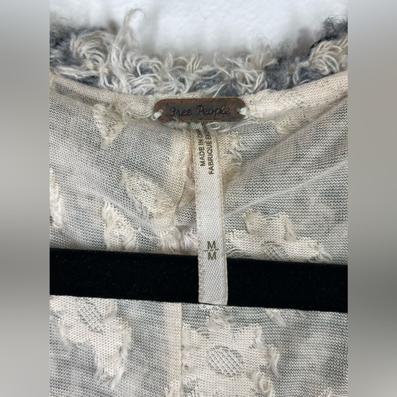Free People Fur Away Boho Vest Top Wool Blend Size Medium - Picture 7 of 10